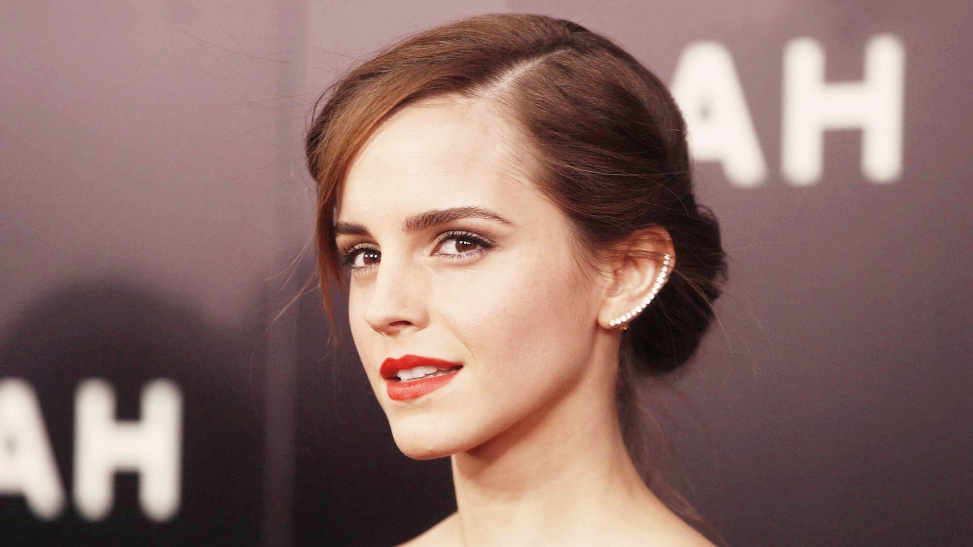 爱游戏体育平台-伯恩茅斯资深球员表态未来需续约，伯恩茅斯怎么样